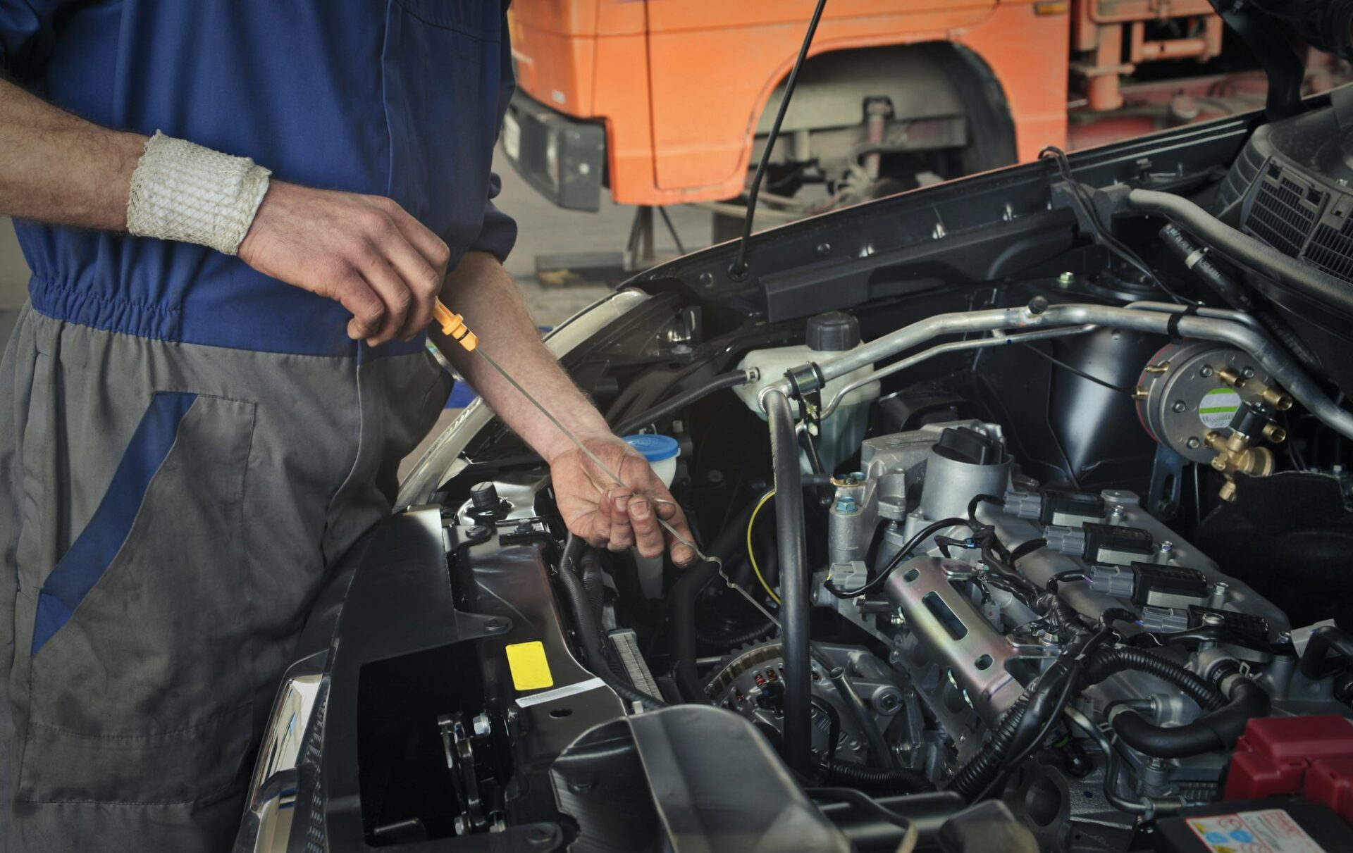 Mechanic
